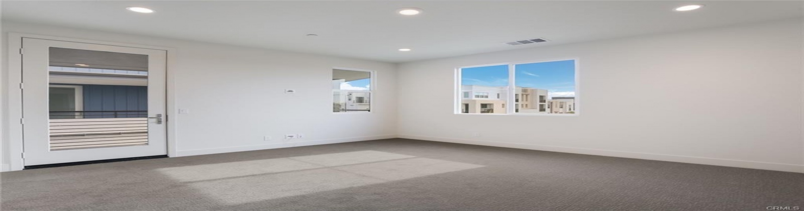 Paramount, Irvine, California 92618, 4 Bedrooms Bedrooms, ,3 BathroomsBathrooms,Condominium,For Sale,Paramount,200015450