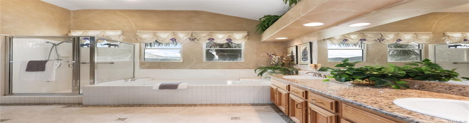 Nicole Way, Yorba Linda, California 92887, 4 Bedrooms Bedrooms, ,2 BathroomsBathrooms,Townhouse,For Sale,Nicole Way,200015461