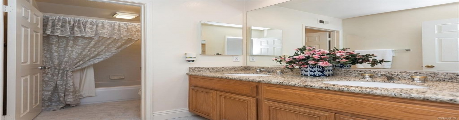 Nicole Way, Yorba Linda, California 92887, 4 Bedrooms Bedrooms, ,2 BathroomsBathrooms,Townhouse,For Sale,Nicole Way,200015461