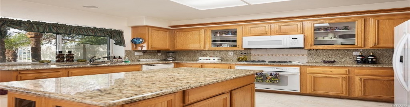 Nicole Way, Yorba Linda, California 92887, 4 Bedrooms Bedrooms, ,2 BathroomsBathrooms,Townhouse,For Sale,Nicole Way,200015461